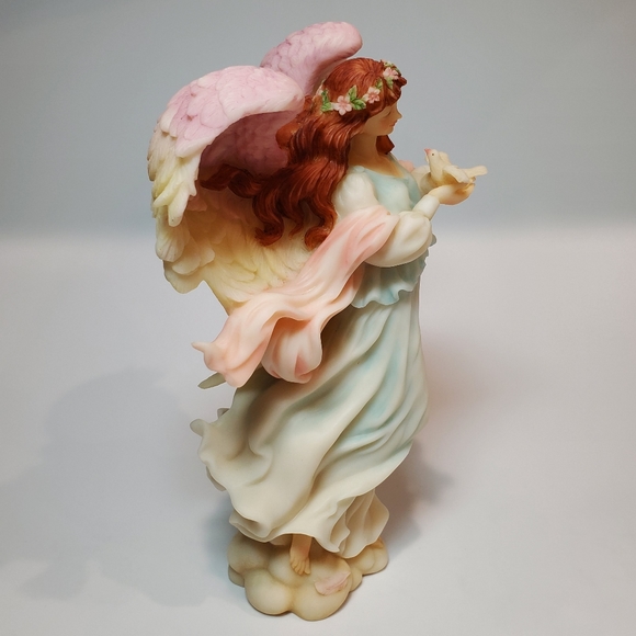 Seraphim Classics - Monica "Under Love's Wing" Cir. 1997 (Retired) - Picture 2 of 13